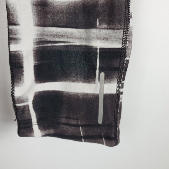 Nike Dri-Fit Stretch Workout Womens Leggings Sz XS Blk/Wht/Brwn Print - Picture 4 of 13